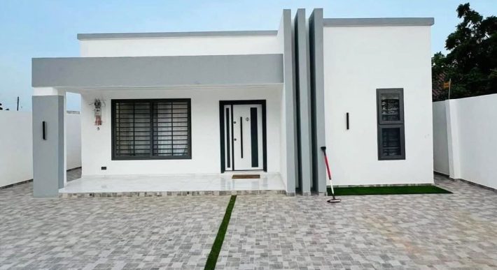 Clean Bungalow in Abuja